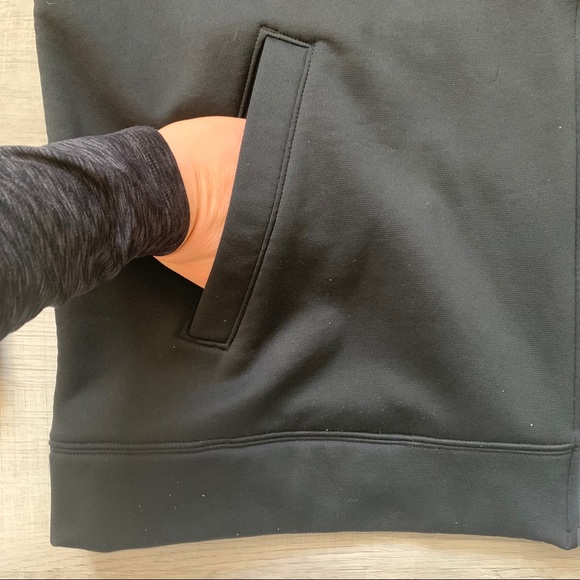 Sold - Picture 6 of 12